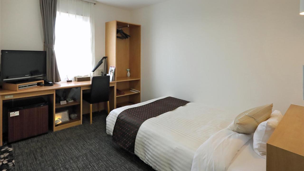 Shinhidaka Hotel Annex Inn מראה חיצוני תמונה