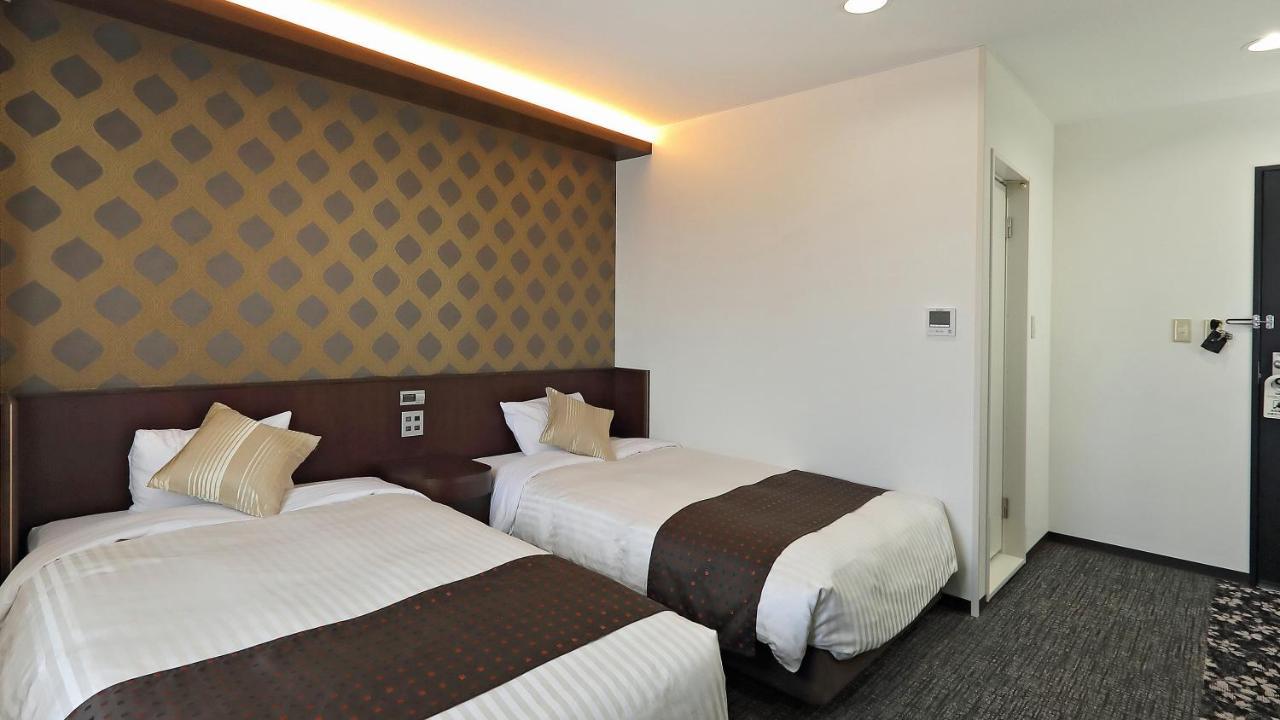 Shinhidaka Hotel Annex Inn מראה חיצוני תמונה