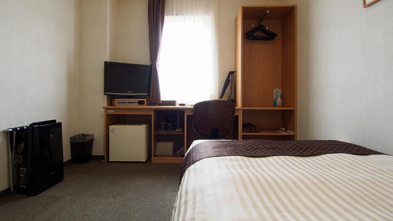 Shinhidaka Hotel Annex Inn מראה חיצוני תמונה
